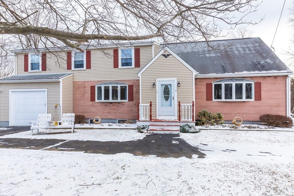 3739 Pond St, Billerica, MA 01821 Trulia
