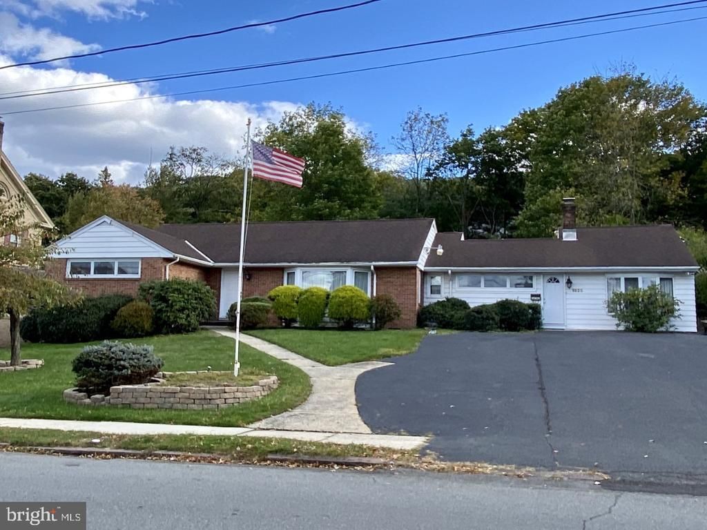 1825 Mahantongo St, Pottsville, PA 17901 Trulia