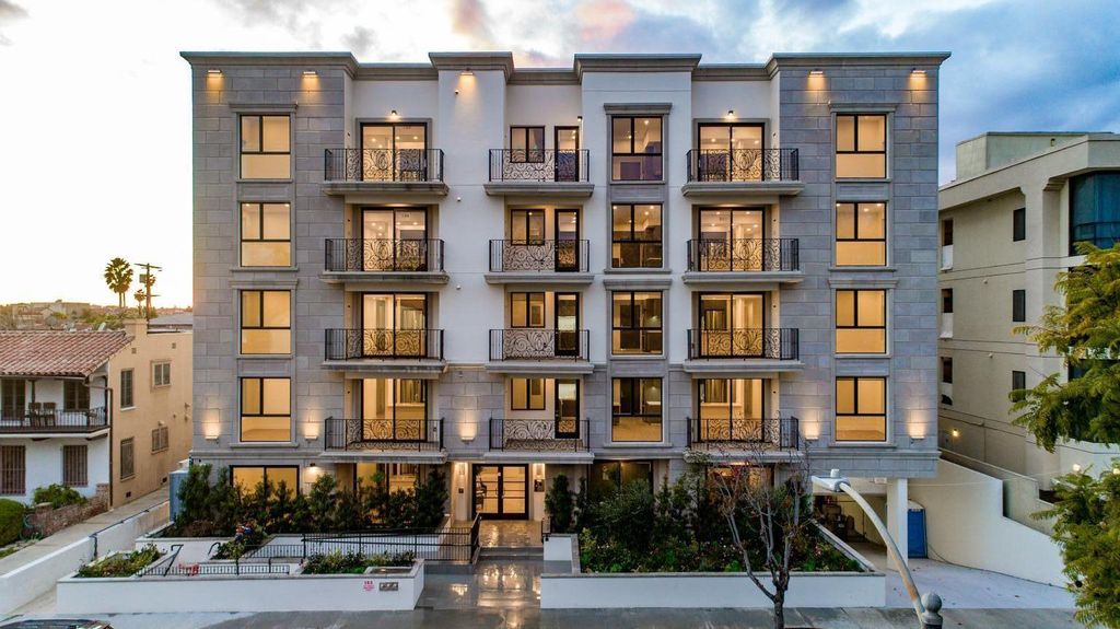 909 S Le Doux Rd, Los Angeles, CA 90035