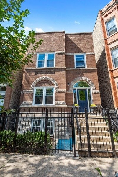 1318 N Artesian Ave, Chicago, IL 60622