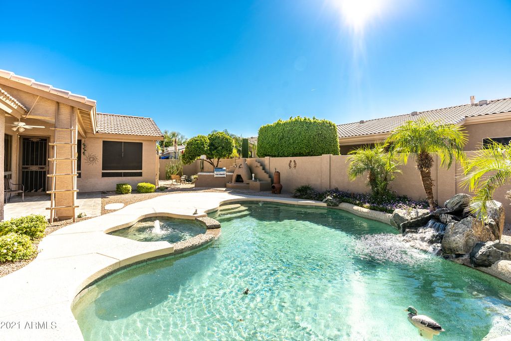 625 W Merrill Ave, Gilbert, AZ 85233