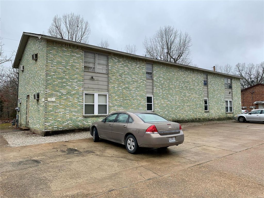 102 Angelia St, Poplar Bluff, MO 63901