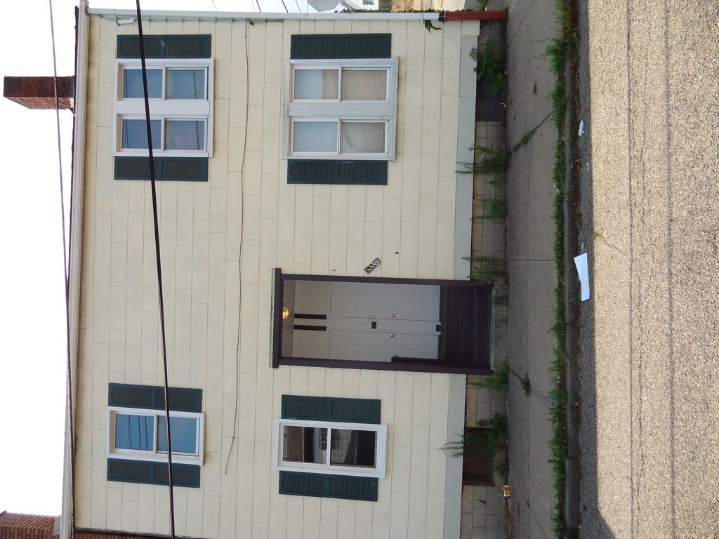 116 Millbridge St, Pittsburgh, PA 15210