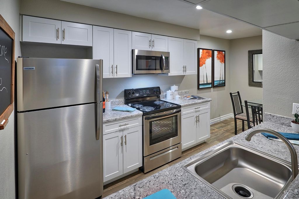 1133 W Baseline Rd, Tempe, AZ 85283