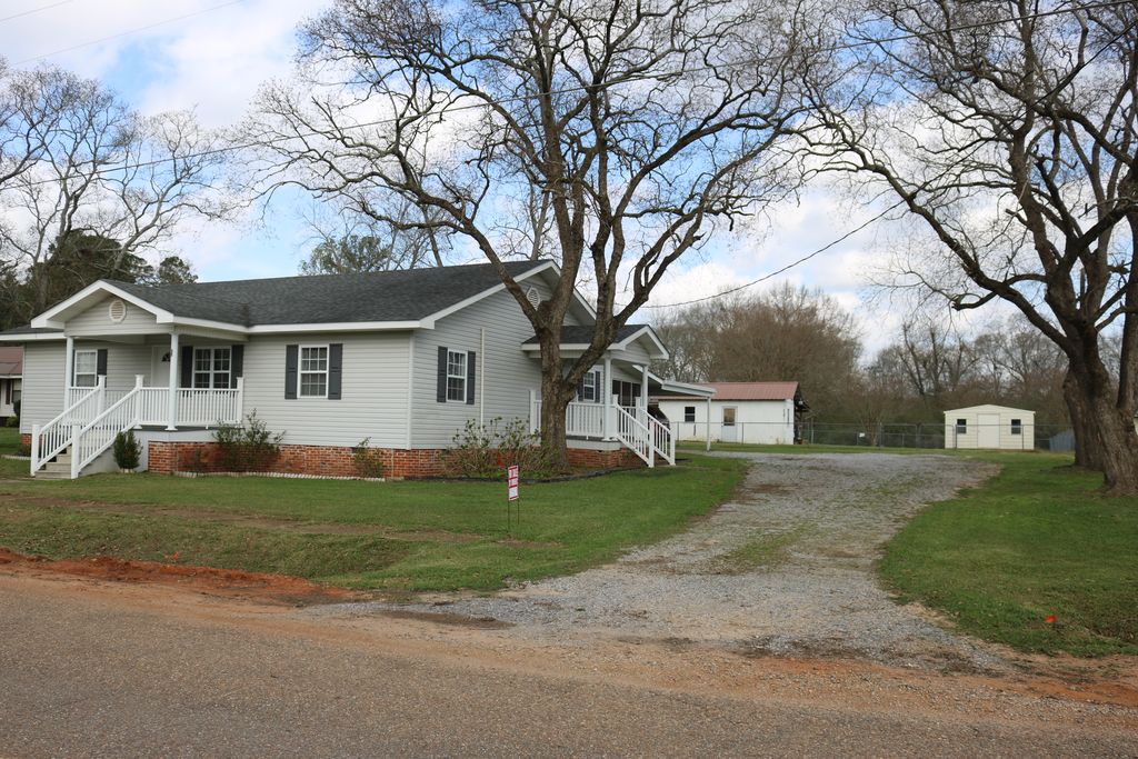 84 S Garland Rd, McKenzie, AL 36456 Trulia