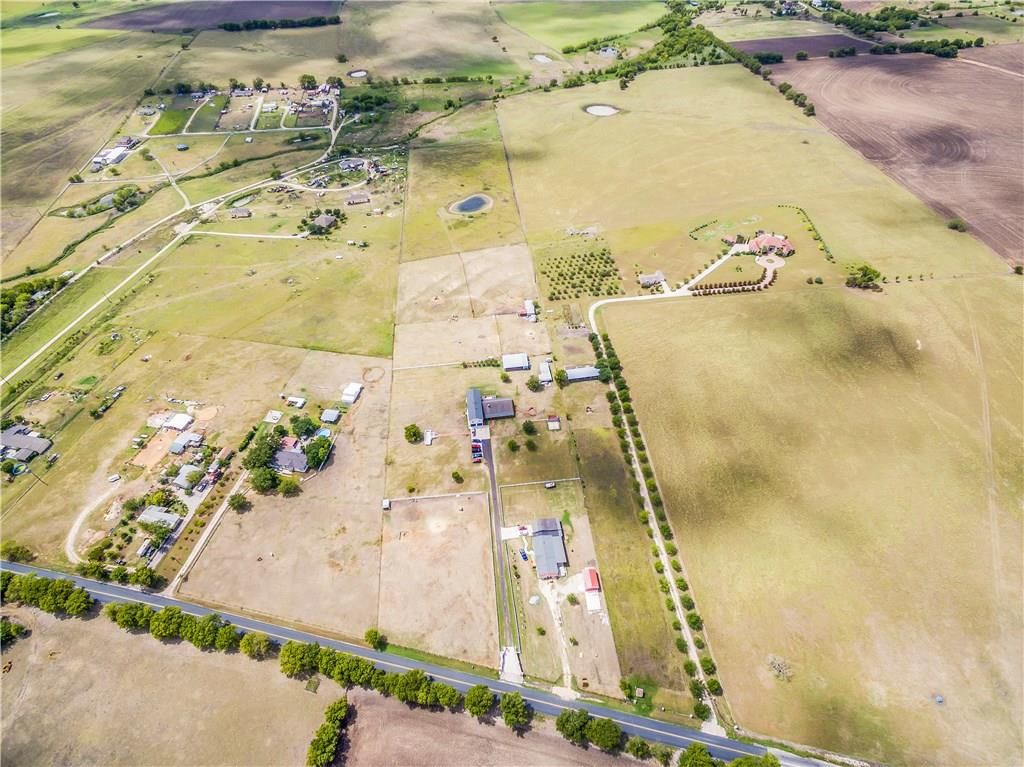 20690 Cameron Rd, Coupland, TX 78615