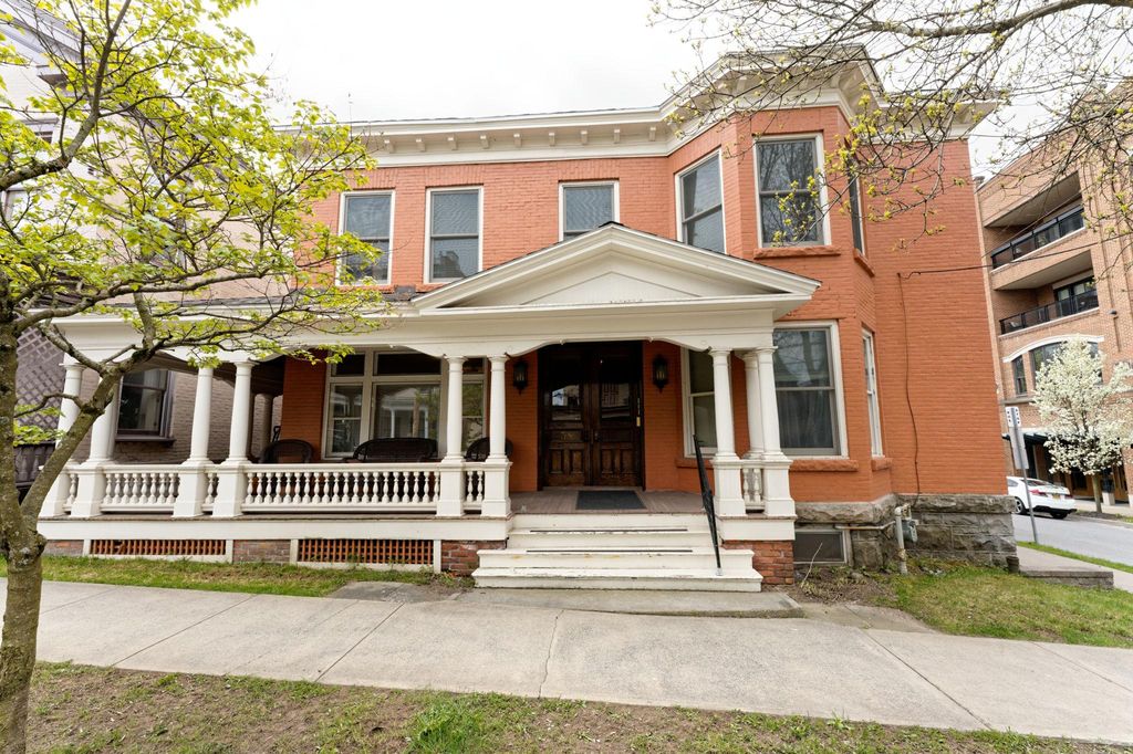 58 Phila St 4, Saratoga Springs, NY 12866 Trulia