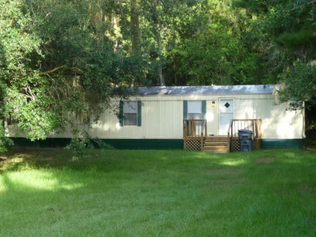 2495 Douglas Dr, Saint Marys, GA 31558