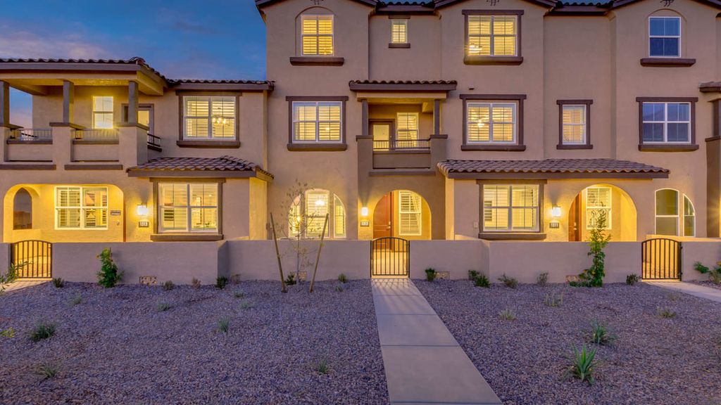 Alisha Plan in Tre Vicino, Chandler, AZ 85225