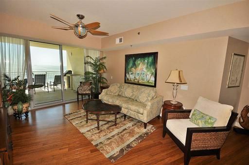 801 E  Beach Dr #802, Galveston, TX 77550