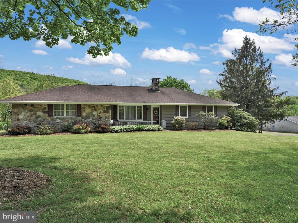 40 E Adamsdale Rd, Schuylkill Haven, PA 17972 Trulia