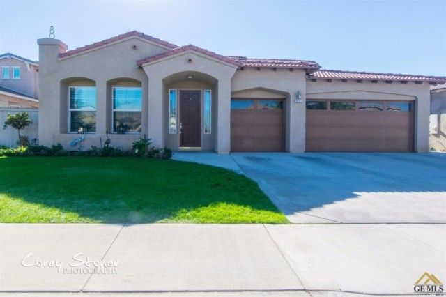 9221 Via Lugano, Bakersfield, CA 93312