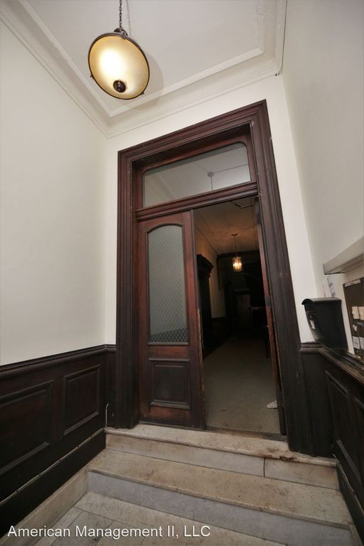 808 Cathedral St #3R, Baltimore, MD 21201