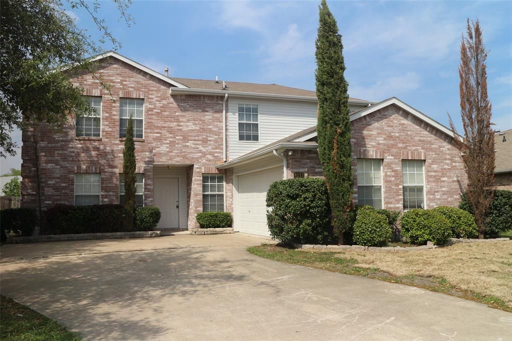 8113 Lake Haven Dr, Rowlett, TX 75088