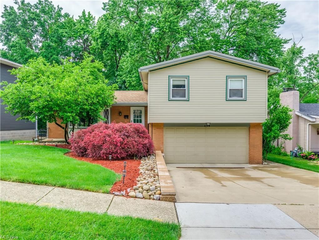 608 Castle Blvd, Akron, OH 44313 Trulia