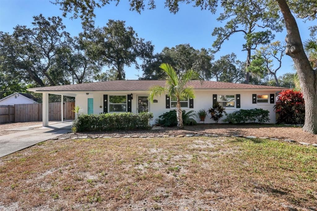 2522 Temple St, Sarasota, FL 34239