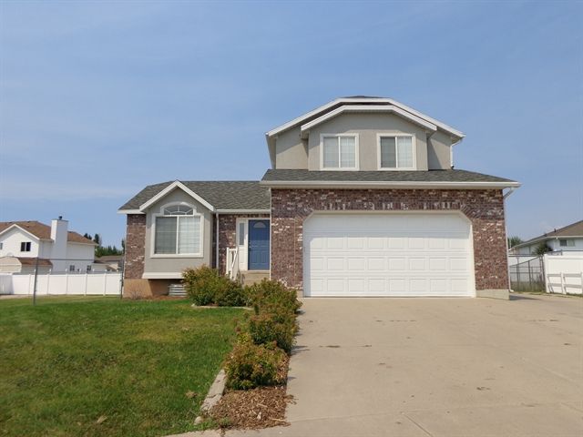 2409 N 875 W, Layton, UT 84041