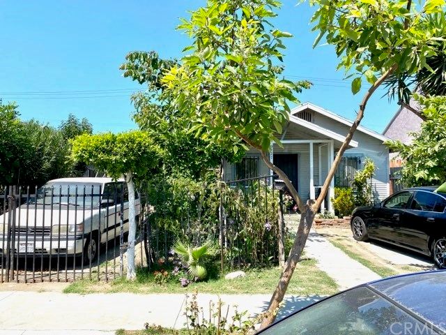 9227 Parmelee Ave, Los Angeles, CA 90002