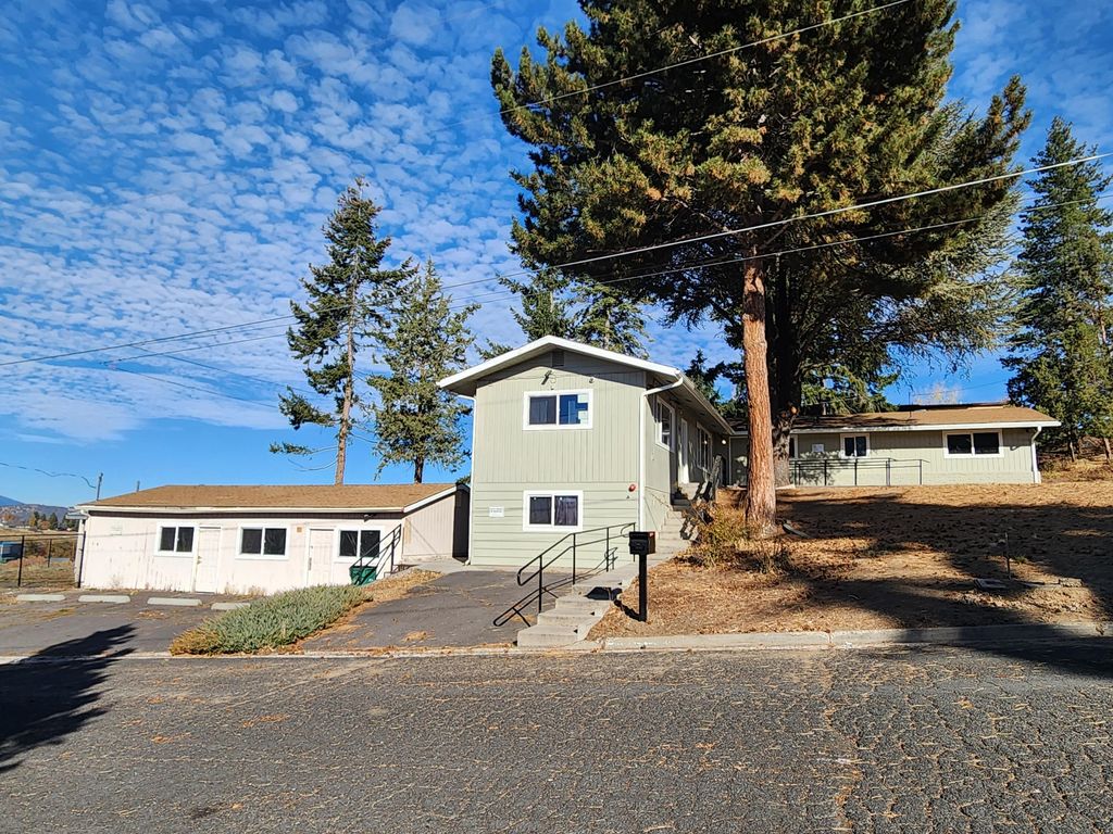 121 Iowa St, Klamath Falls, OR 97601 Trulia