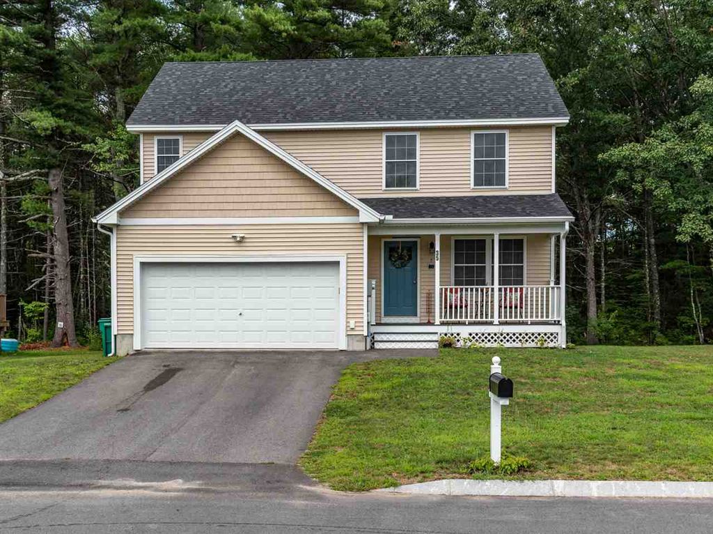 35 Millers Farm Drive, Rochester, NH 03868