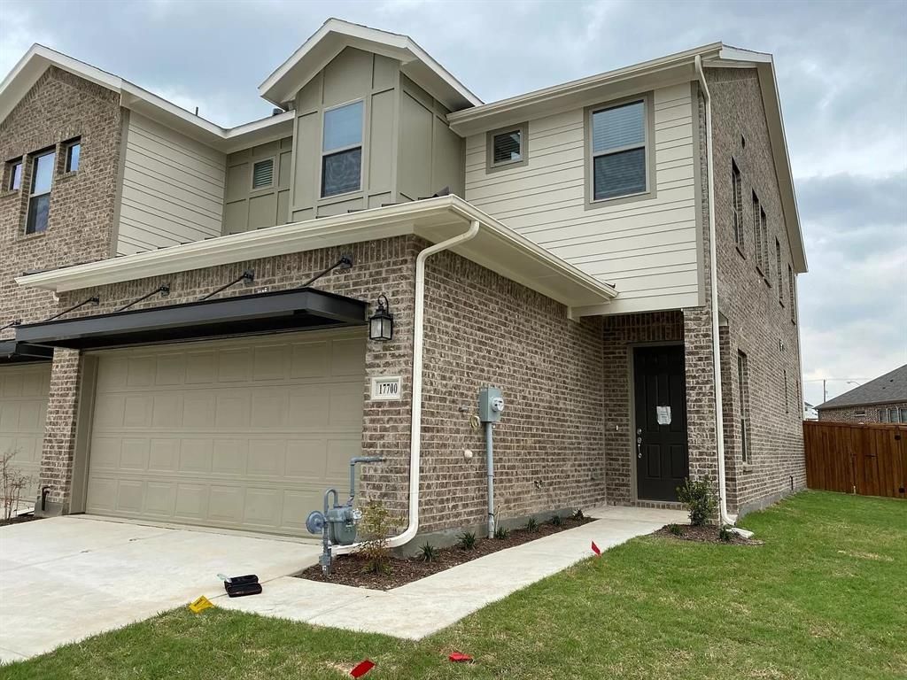 17700 Agave Ln, Dallas, TX 75252