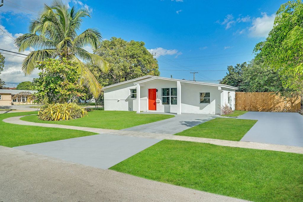 1188 NW 44th Ave, Lauderhill, FL 33313