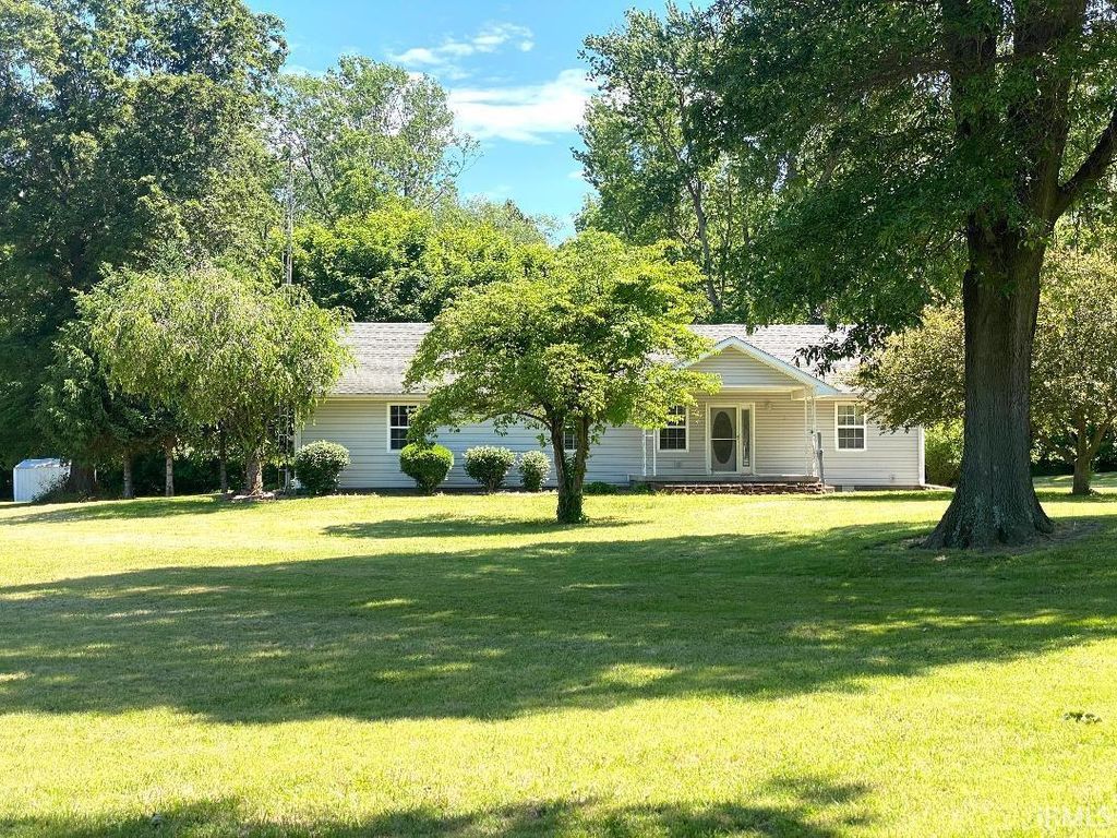 524 E Main St, Worthington, IN 47471 Trulia