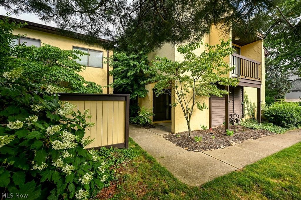 979 Hampton Ridge Dr, Akron, OH 44313 MLS 5040765 Trulia