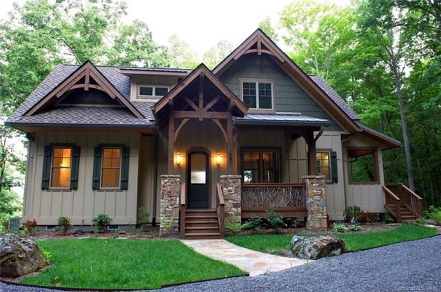 897 Saint Andrews Rd, Waynesville, NC 28786
