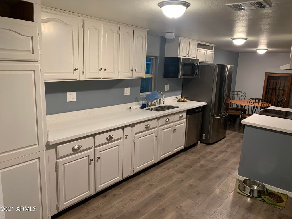 101 N 80th Pl, Mesa, AZ 85207