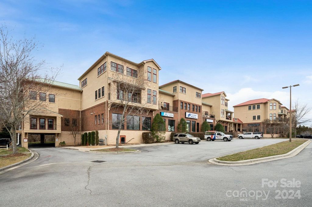 475 S Church St H, Hendersonville, NC 28792 MLS 4115905 Trulia