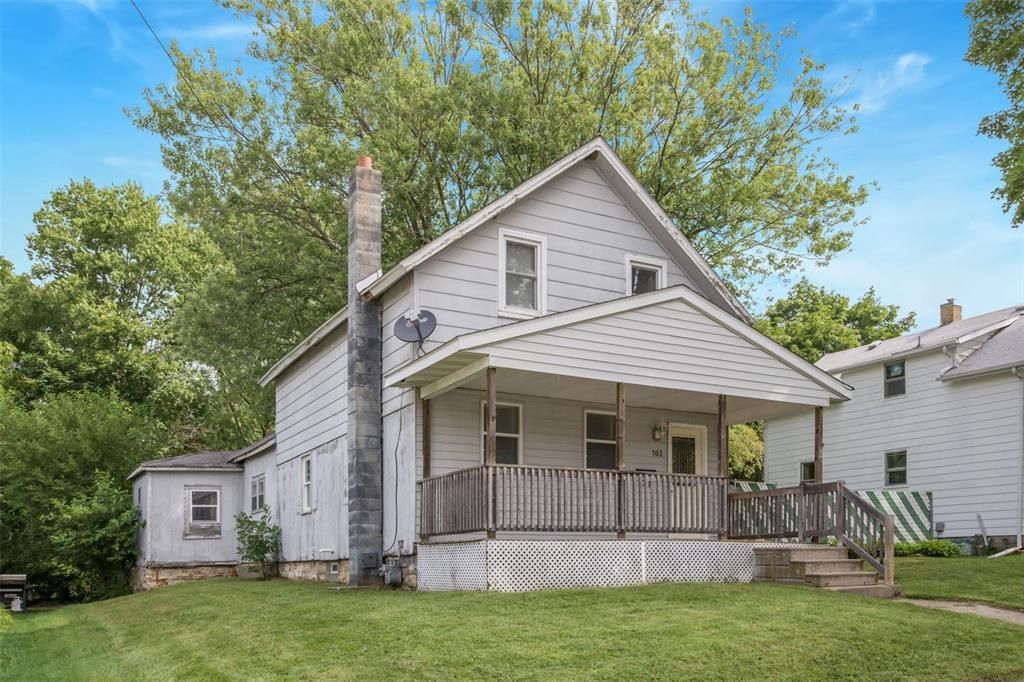 102 W Walnut St, Anamosa, IA 52205 Trulia