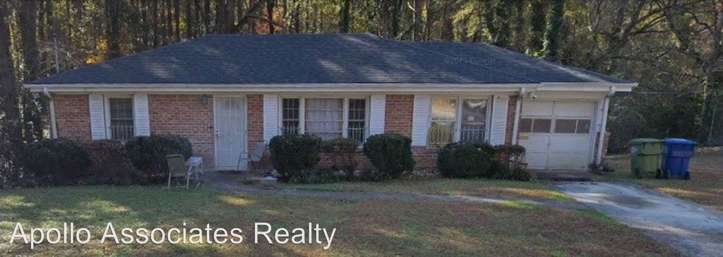 3656 Bolfair Dr NW, Atlanta, GA 30331