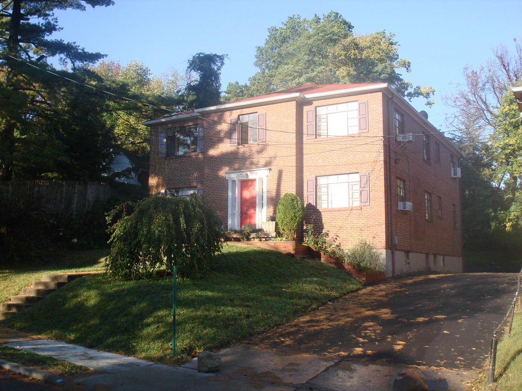 1259 Morten St #1, Cincinnati, OH 45208