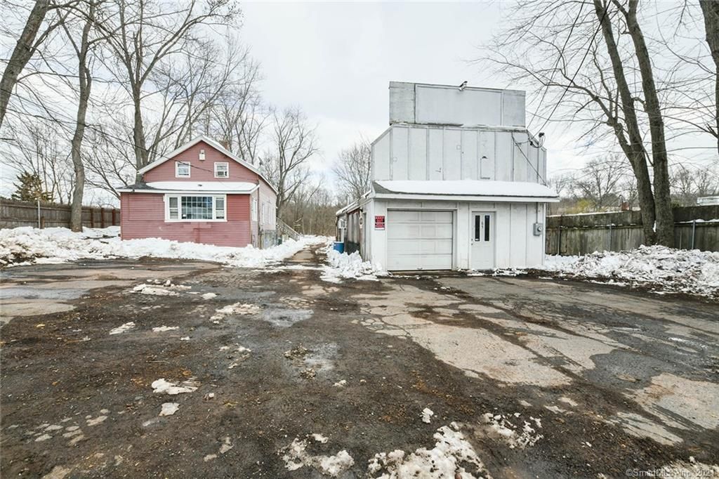 65 Worthington Rdg, Berlin, CT 06037