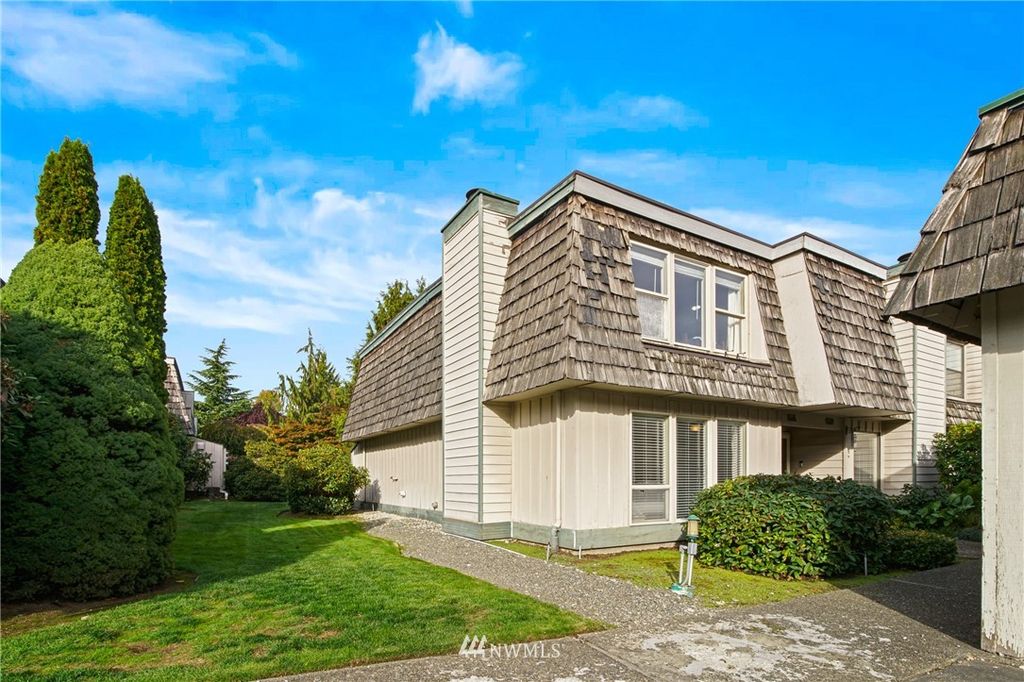 12600 4th Ave W #6A, Everett, WA 98204