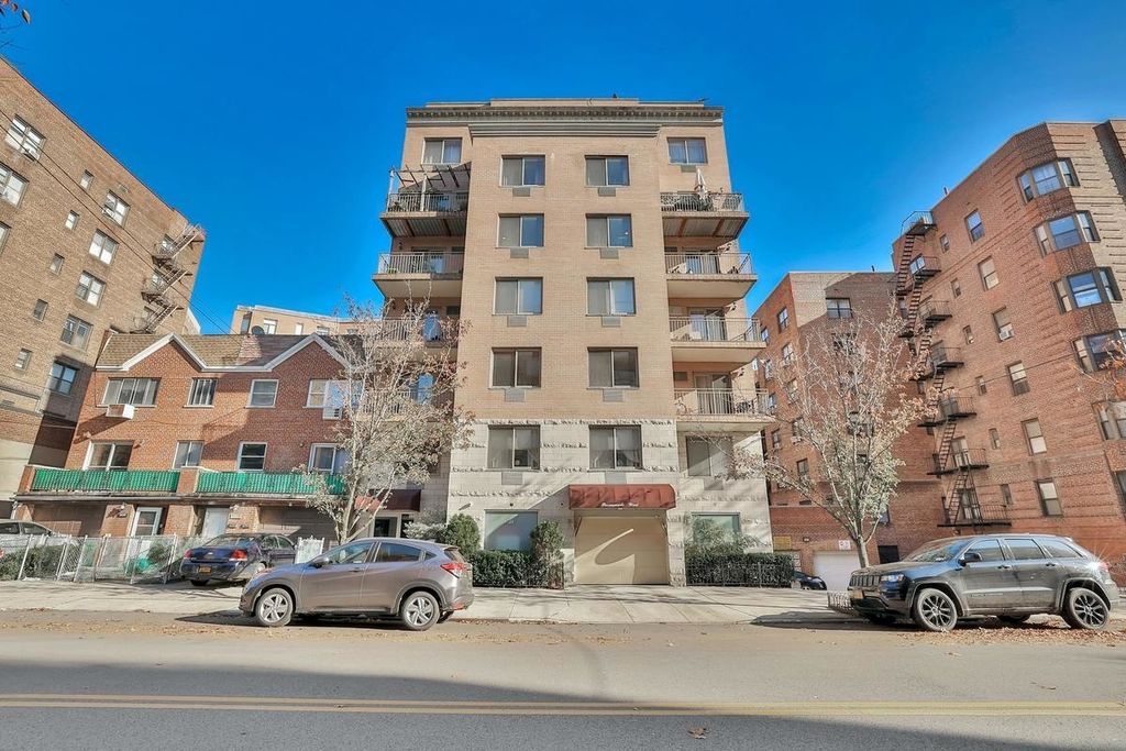 3614 Johnson Ave 2C, Bronx, NY 10463 2 Bed, 2 Bath Condo 15 Photos