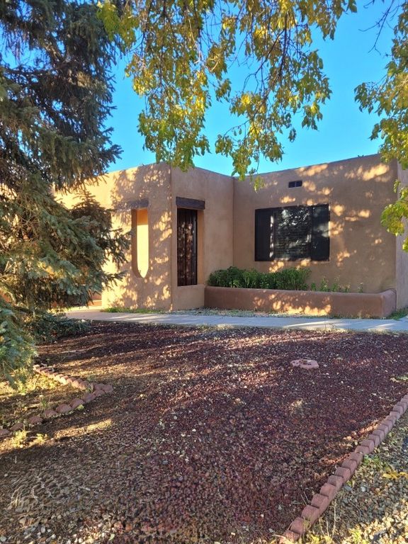 1701 Callejon Zenaida, Santa Fe, NM 87501 Trulia
