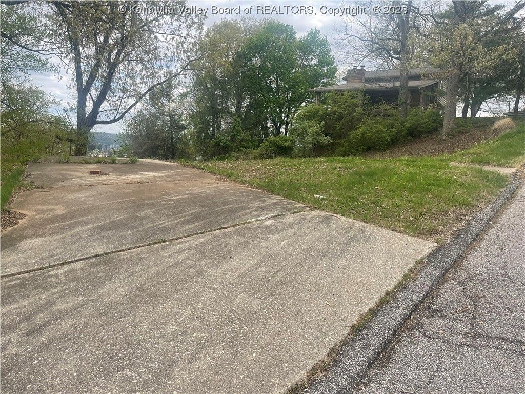 1404 Viewmont Dr, Charleston, WV 25302 MLS 267325 Trulia