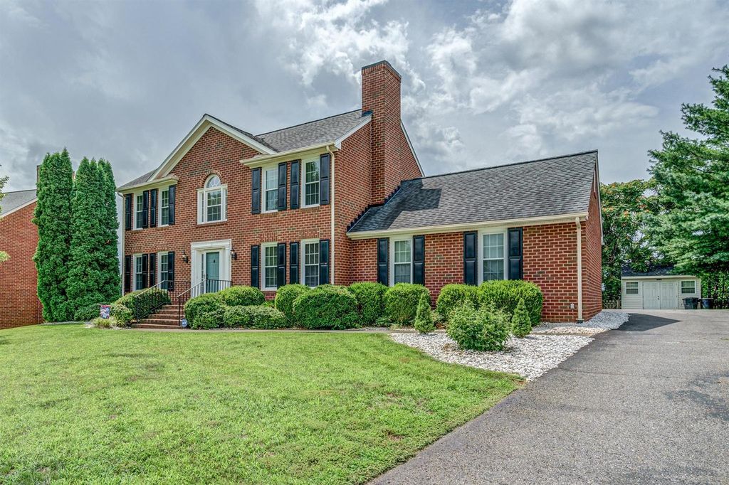 1704 Ashbury Dr, Roanoke, VA 24012 Trulia