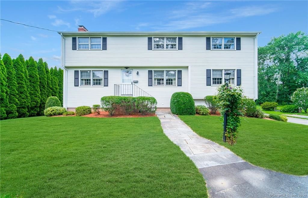 2027 Hartford Tpke, North Haven, CT 06473