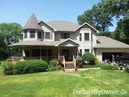 5832 Country Club Rd, Houston, MN 55943
