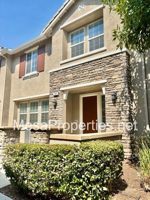 16001 Chase Rd 106, Fontana, CA 92336 Townhouse for Sale