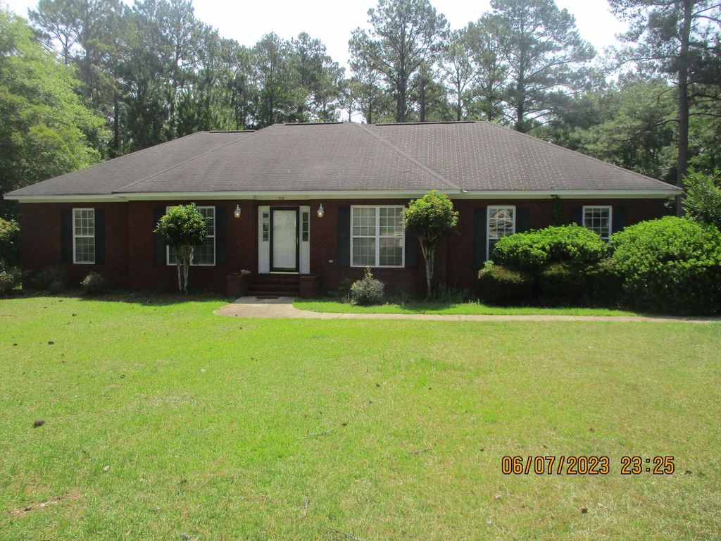 2728 Quail Run Dr, Albany, GA 31721 - See Est. Value, Schools & More