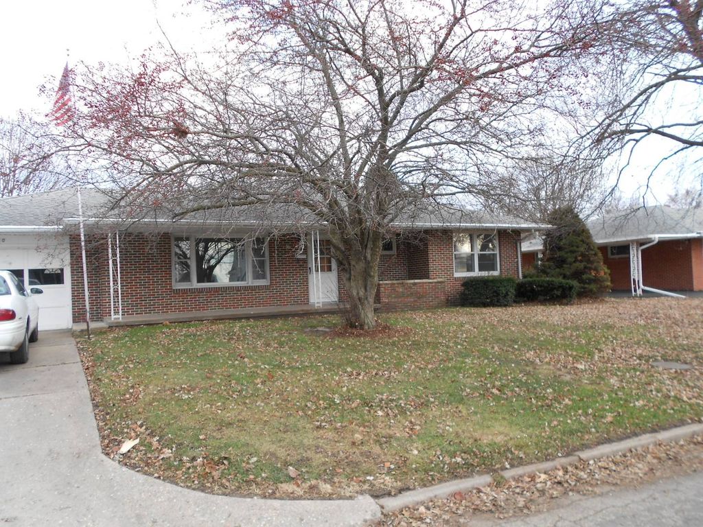 640 N Washington St, Bushnell, IL 61422 Trulia