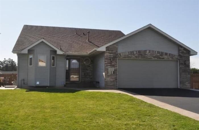 5215 Pondview Ln, Big Lake, MN 55309
