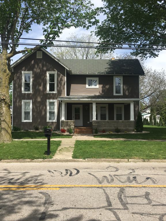 353 Toledo St, Elmore, OH 43416