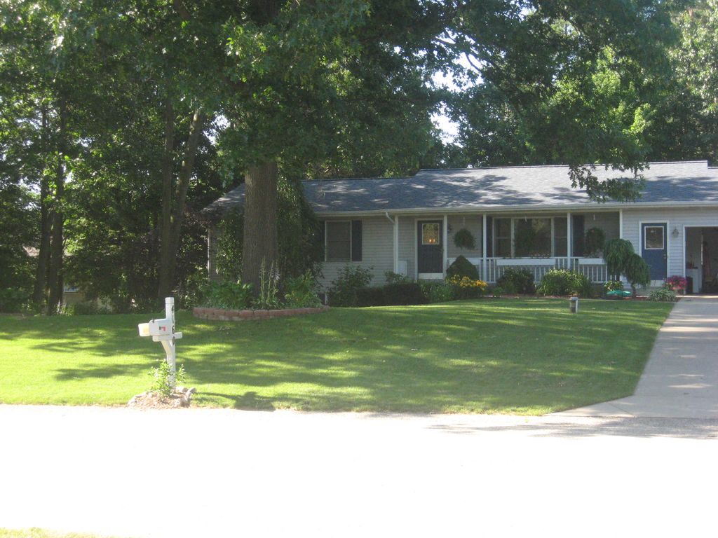 4169 Spruce Dr, Dorr, MI 49323 Trulia