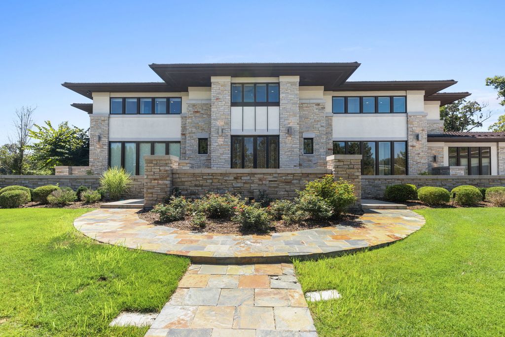 925 Morrison Ln, Northbrook, IL 60062