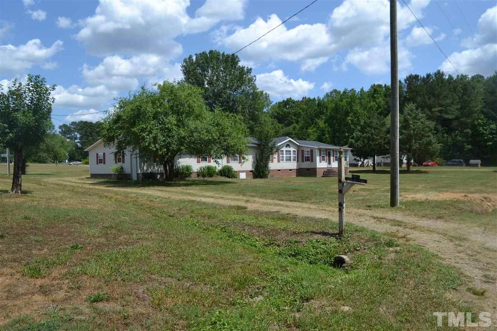51 Allen Ln, Henderson, NC 27537